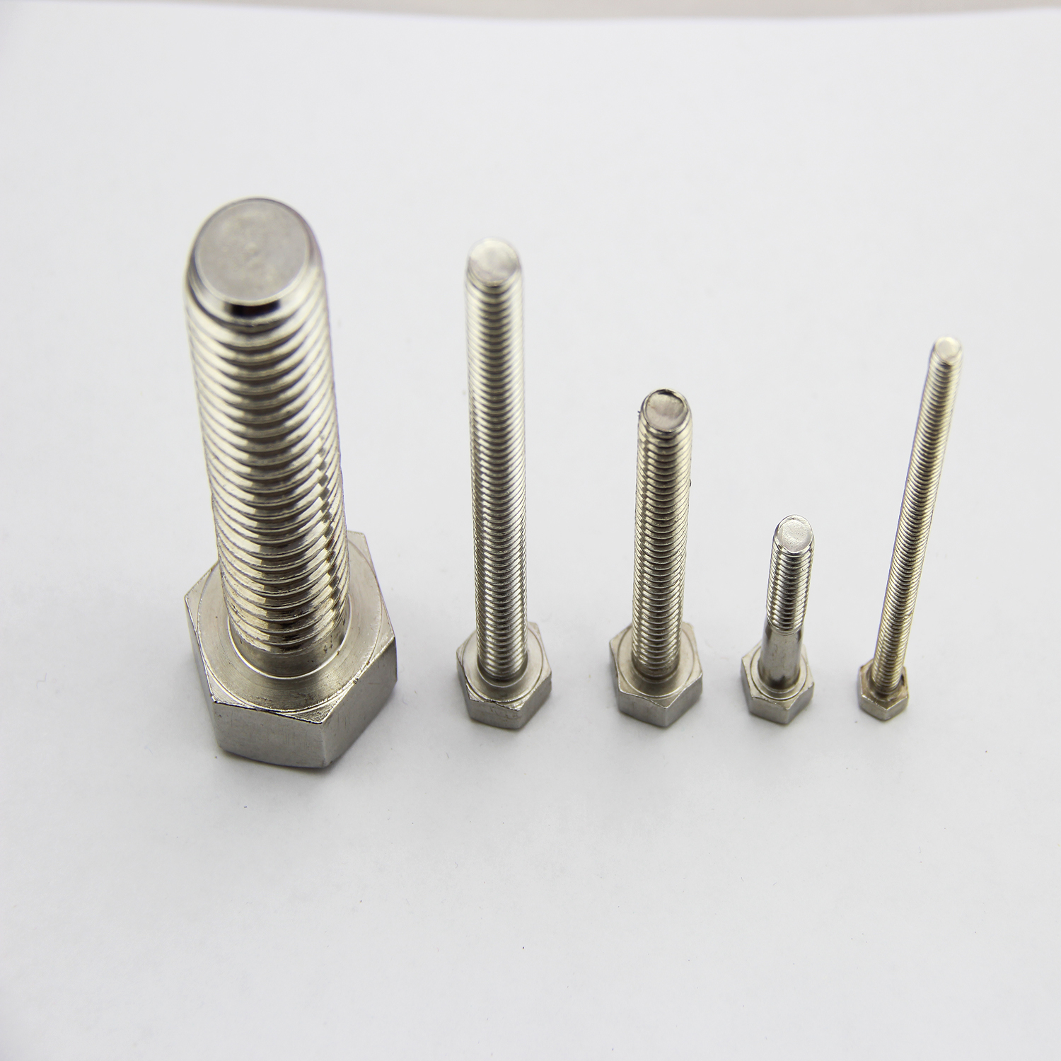 HEX BOLT
